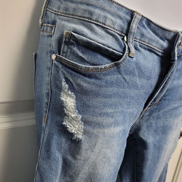 ARTICLES OF SOCIETY Distressed Jeans - Picture 3 of 11
